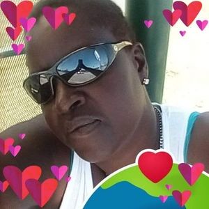 Meet your Posher, Carla